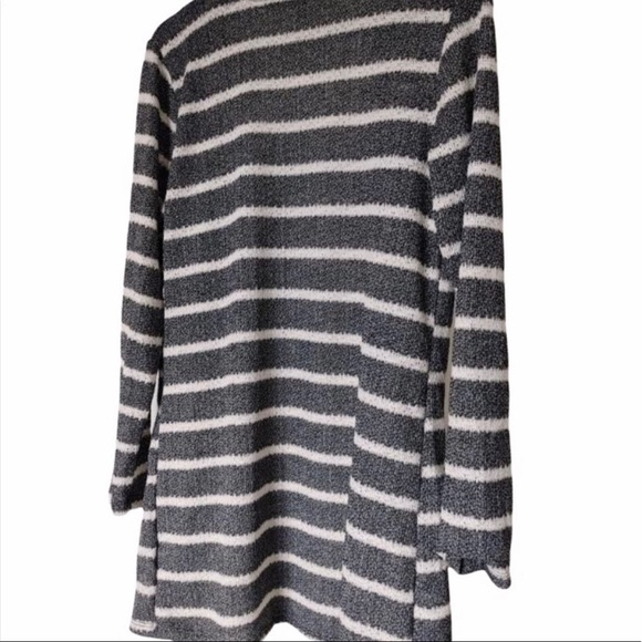 New Womens Cardigan - Picture 4 of 5